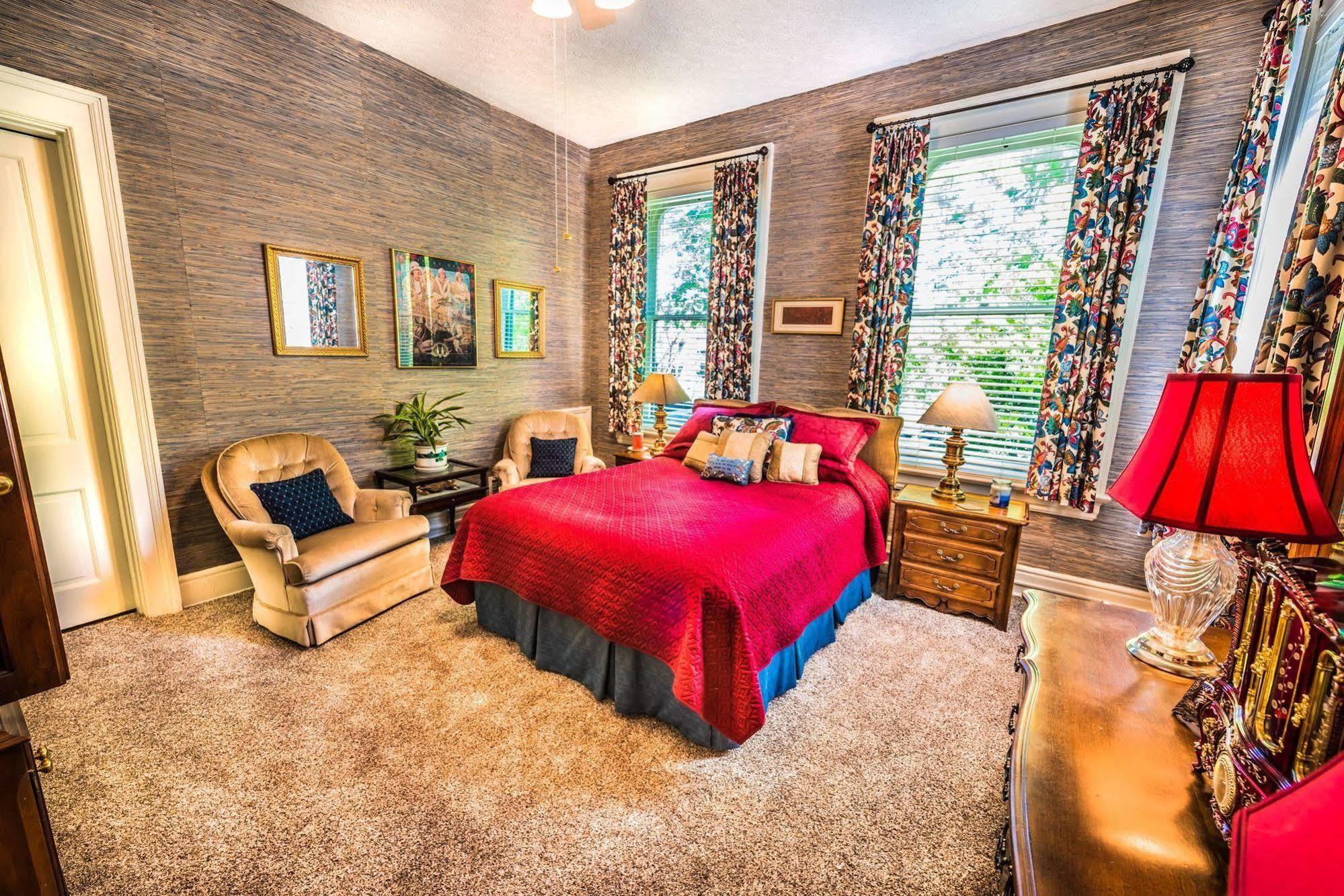 Inn At St James Court Louisville Kültér fotó