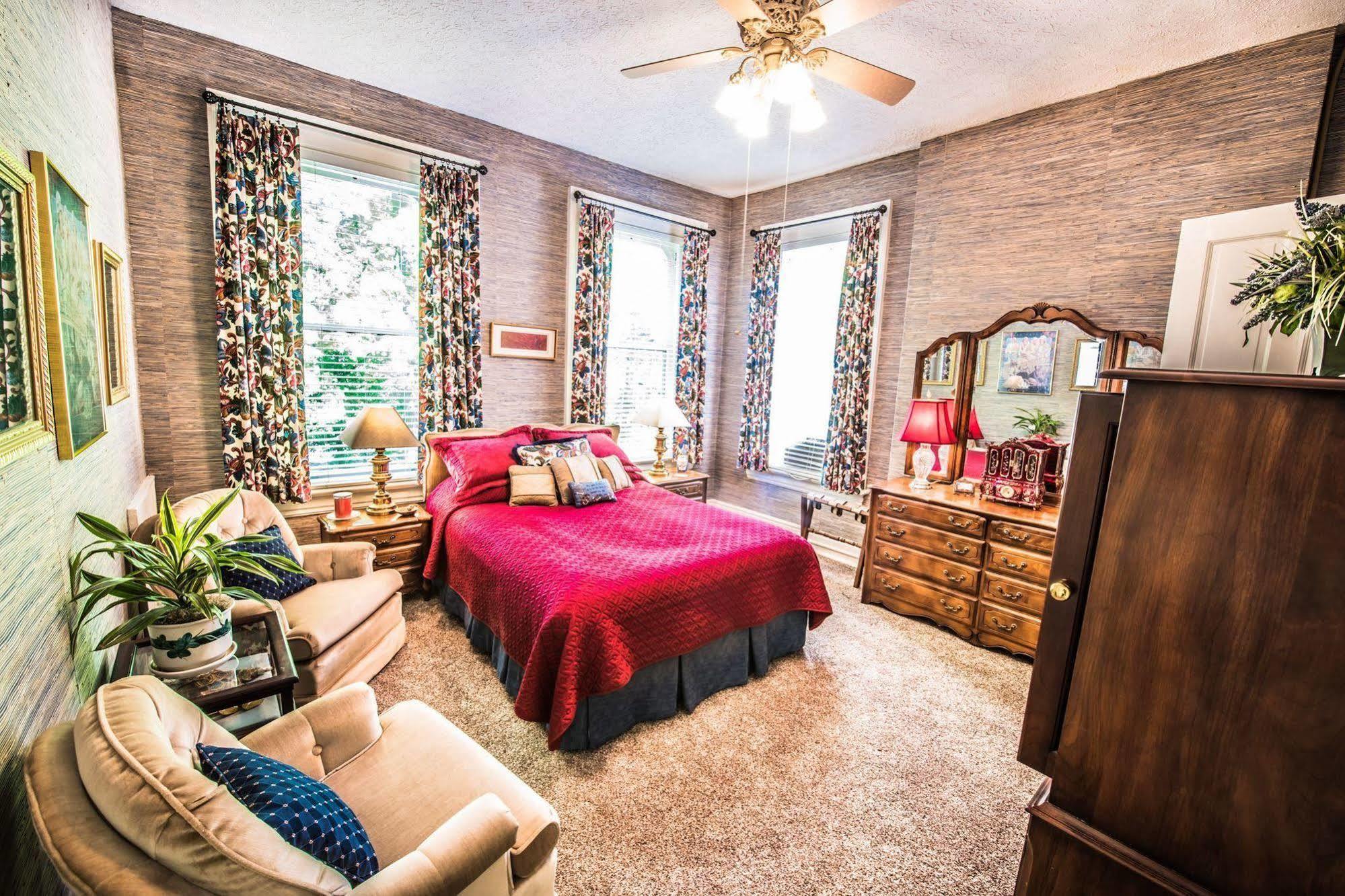 Inn At St James Court Louisville Kültér fotó